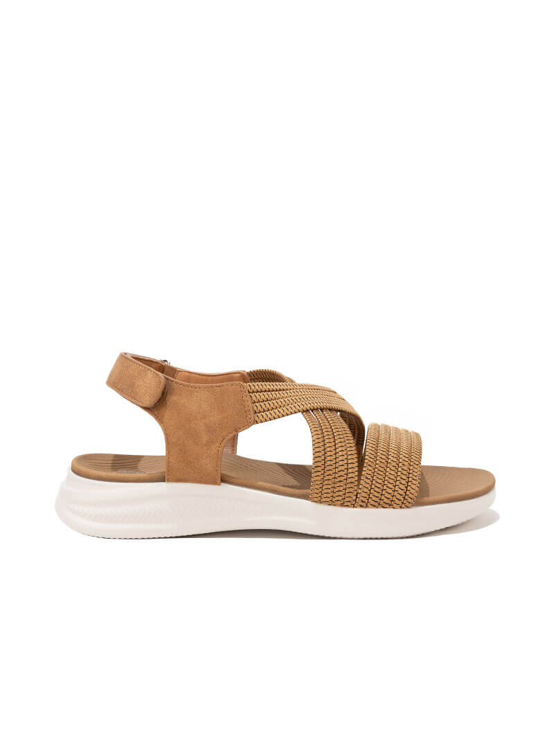 Sandales à brides croisées
